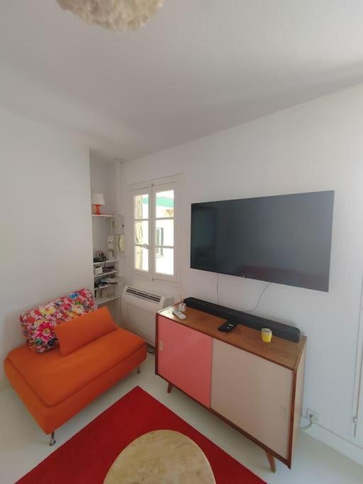 Superbe T3 Terrasse Avec Vue Centre Historique Apartment Montpellier Exterior photo